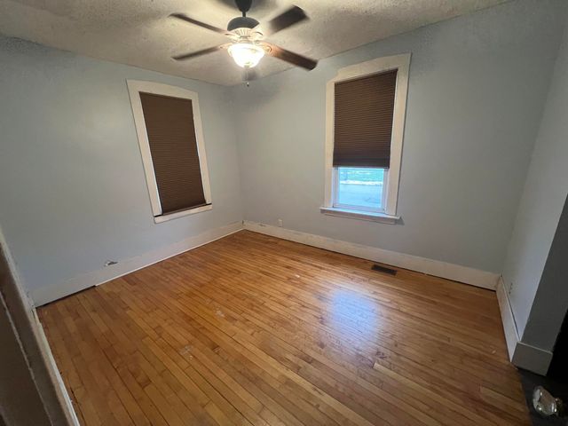 101 N Michigan Avenue, Hobart, IN 46342