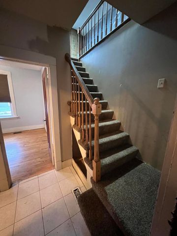 101 N Michigan Avenue, Hobart, IN 46342