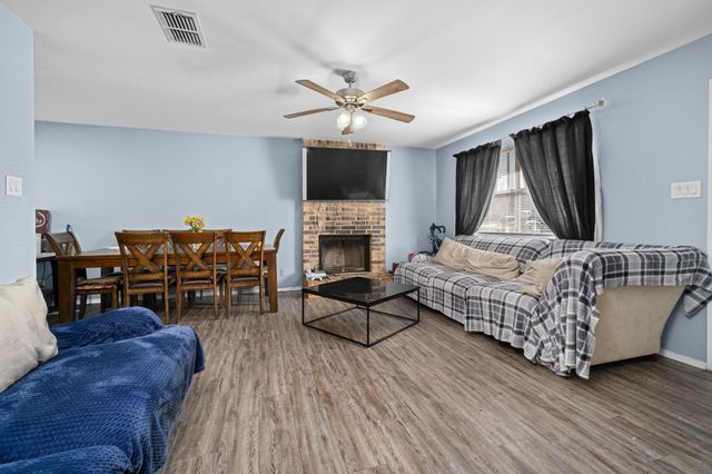 413 Thelma DR, Austin, TX 78745