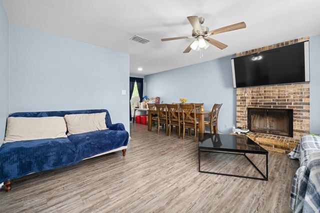 413 Thelma DR, Austin, TX 78745