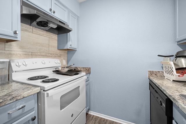 413 Thelma DR, Austin, TX 78745