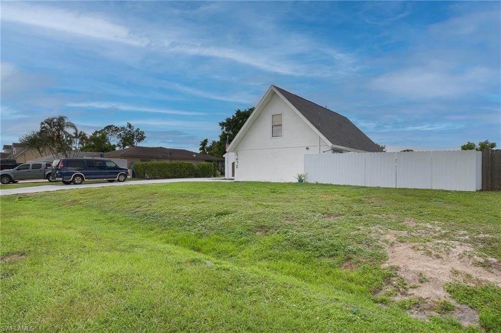 17472 Phlox DR, FORT MYERS, FL 33967 — photo 5