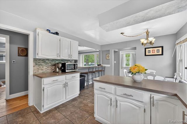 14808 Longtin Street, Southgate, MI 48195