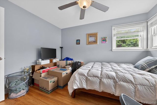 14808 Longtin Street, Southgate, MI 48195