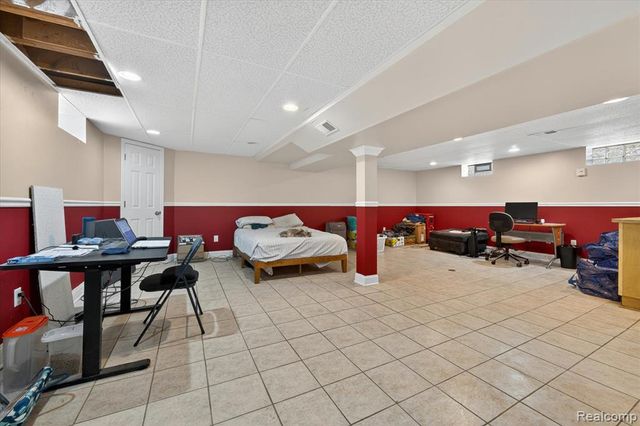 14808 Longtin Street, Southgate, MI 48195