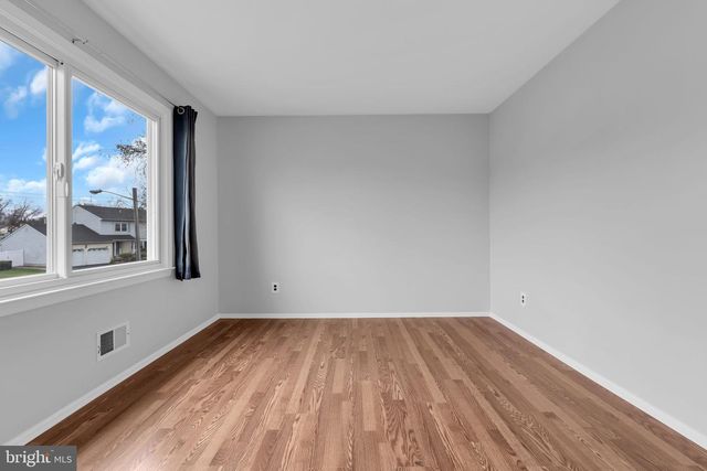 29 LIBERTY DR, Dayton, NJ 08810