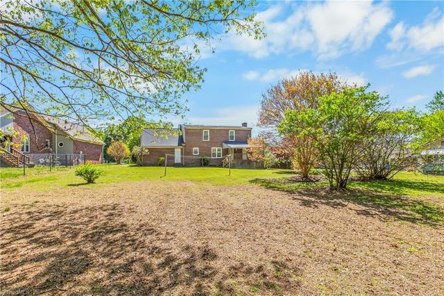 4806 Westhaven Lane, Trinity, NC 27370