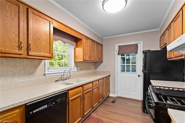4806 Westhaven Lane, Trinity, NC 27370