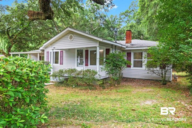1215 Forest Avenue, Saraland, AL 36571