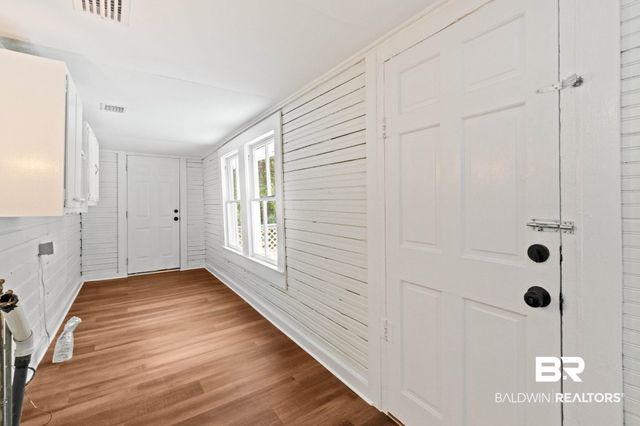 1215 Forest Avenue, Saraland, AL 36571