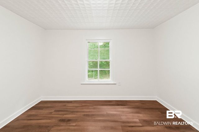 1215 Forest Avenue, Saraland, AL 36571
