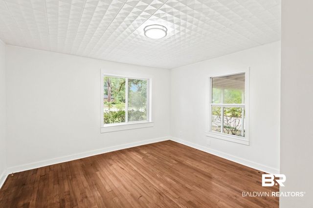 1215 Forest Avenue, Saraland, AL 36571