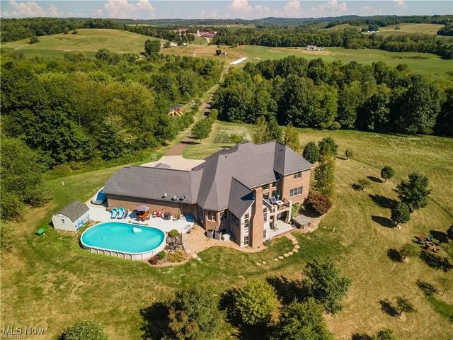 5488 Elson Street SE, Magnolia, OH 44643