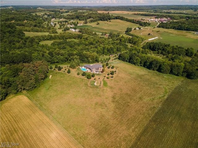 5488 Elson Street SE, Magnolia, OH 44643