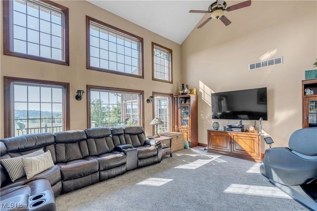 5488 Elson Street SE, Magnolia, OH 44643