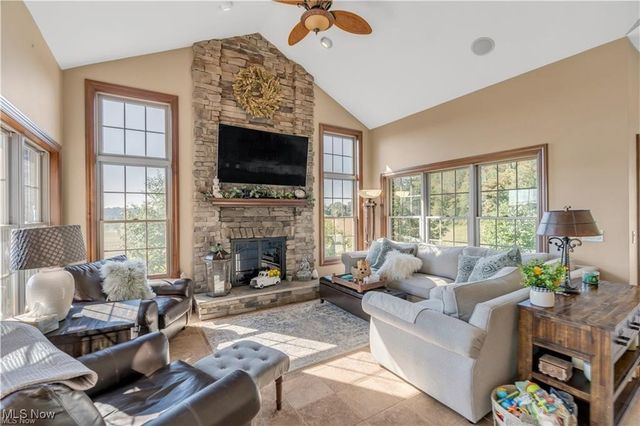 5488 Elson Street SE, Magnolia, OH 44643