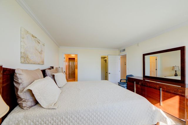 305 N Pompano Beach Boulevard 512, Pompano Beach, FL 33062