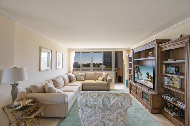 305 N Pompano Beach Boulevard 512, Pompano Beach, FL 33062