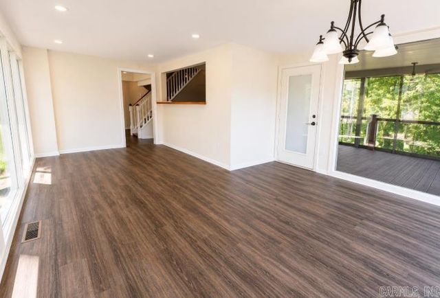 1804 Deerwood Drive, Jonesboro, AR 72404