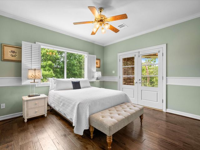 2750 N Southern Oaks Drive, Houston, TX 77068