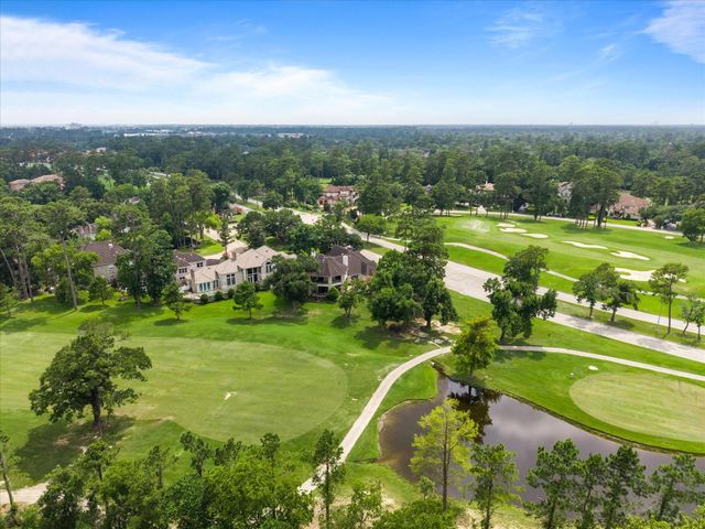 2750 N Southern Oaks Drive, Houston, TX 77068