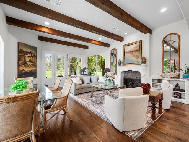 2750 N Southern Oaks Drive, Houston, TX 77068