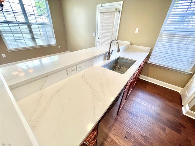 1108 Tenbury PL, Virginia Beach, VA 23455