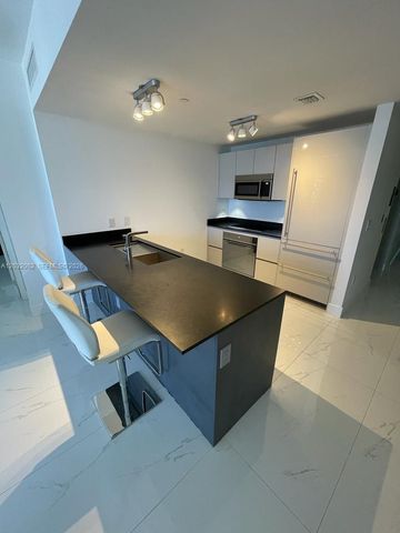 1010 Brickell Ave 2704, Miami, FL 33131