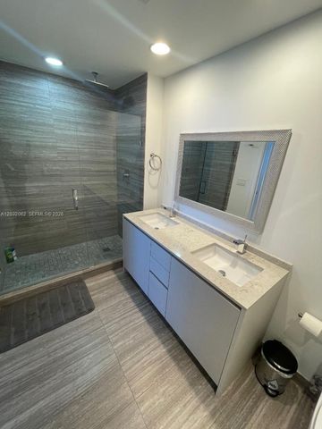 1010 Brickell Ave 2704, Miami, FL 33131