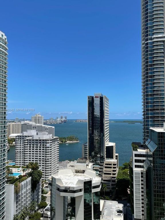 1010 Brickell Ave 2704, Miami, FL 33131