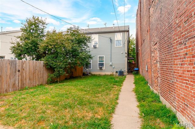 1310 N Market Street, St Louis, MO 63106