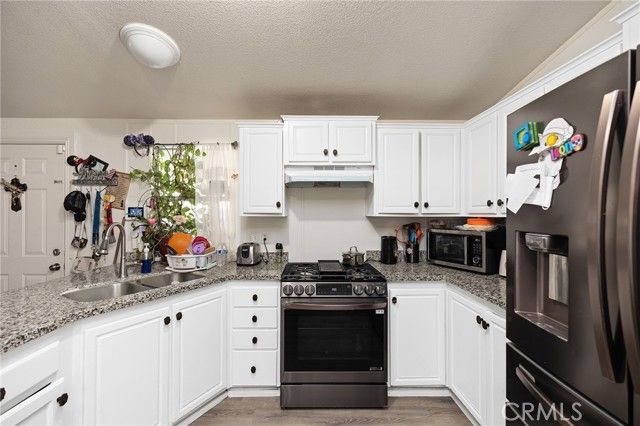 721 E 9th Street 111, San Bernardino, CA 92410