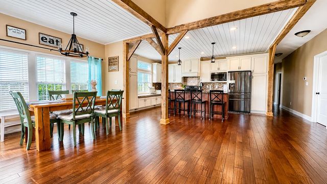 205 Woodside Way, Lancaster, KY 40444