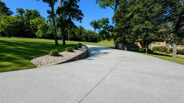 205 Woodside Way, Lancaster, KY 40444
