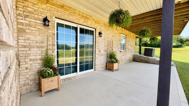 205 Woodside Way, Lancaster, KY 40444