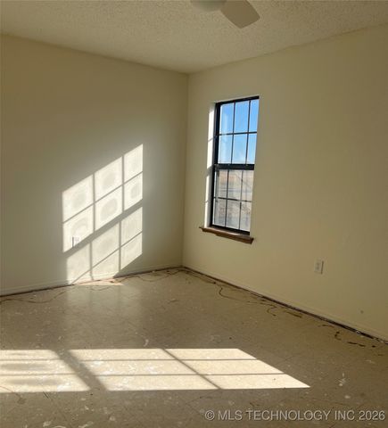 400 E Sunflower, Vian, OK 74962