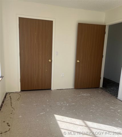 400 E Sunflower, Vian, OK 74962