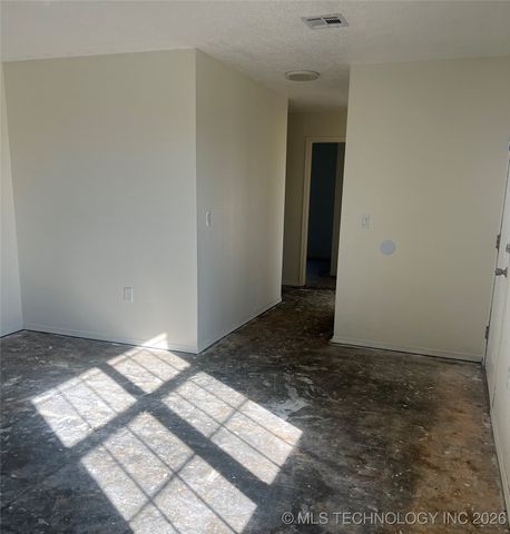 400 E Sunflower, Vian, OK 74962