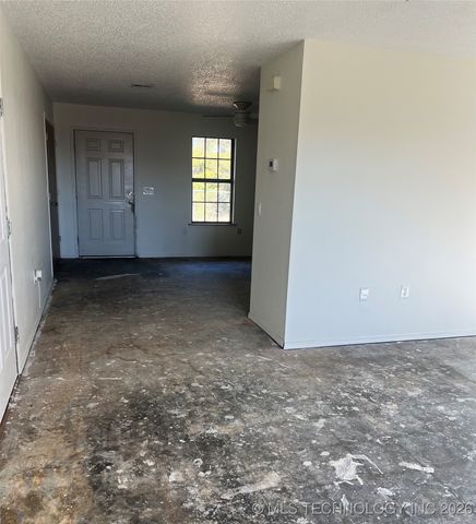 400 E Sunflower, Vian, OK 74962