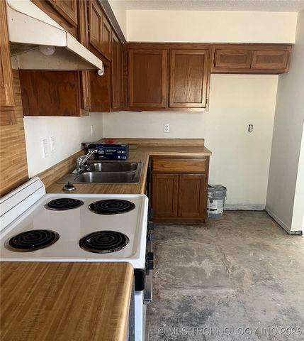 400 E Sunflower, Vian, OK 74962