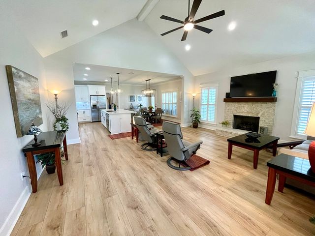 124 Royale Orleans, Dothan, AL 36305