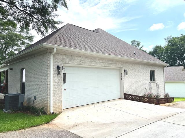 124 Royale Orleans, Dothan, AL 36305
