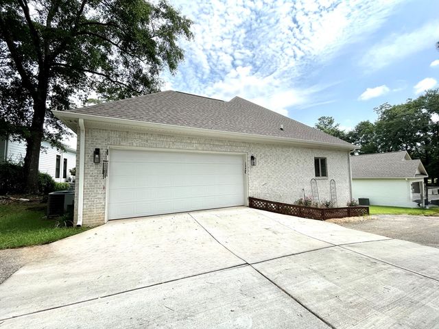 124 Royale Orleans, Dothan, AL 36305