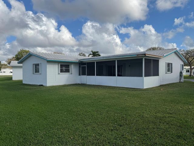 9021 NW 15th Place, Plantation, FL 33322