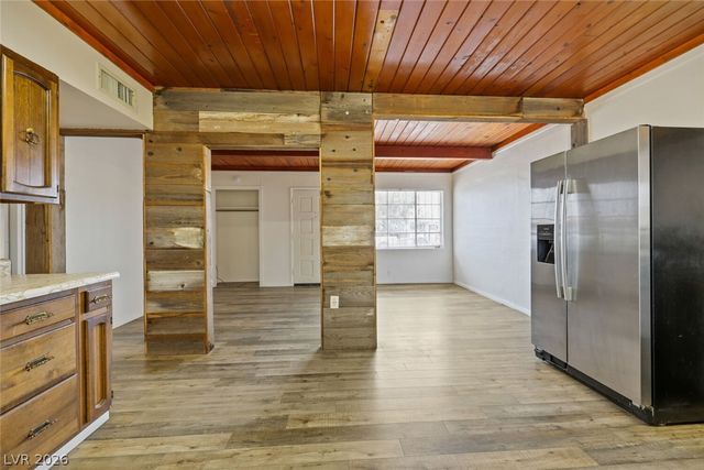 421 Stanford Street, Las Vegas, NV 89107