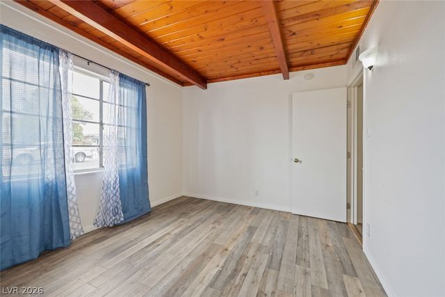 421 Stanford Street, Las Vegas, NV 89107