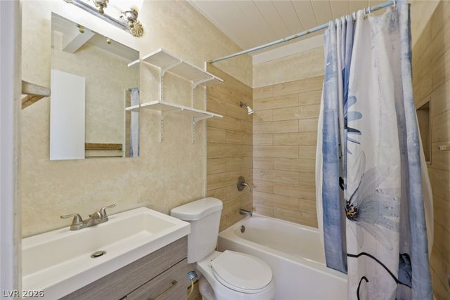421 Stanford Street, Las Vegas, NV 89107