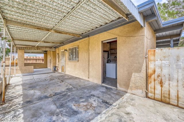 421 Stanford Street, Las Vegas, NV 89107