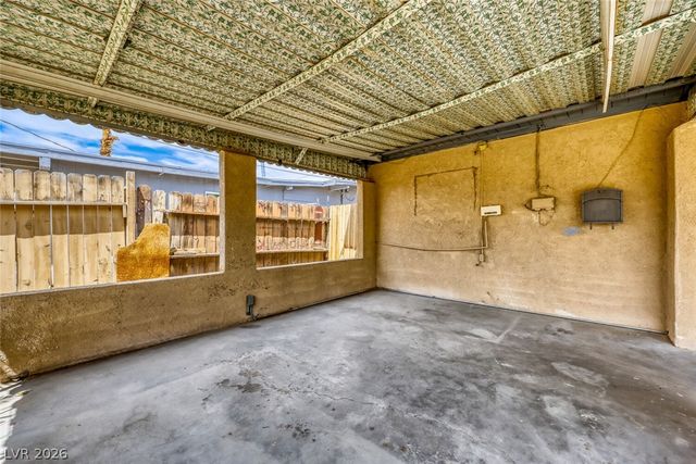 421 Stanford Street, Las Vegas, NV 89107