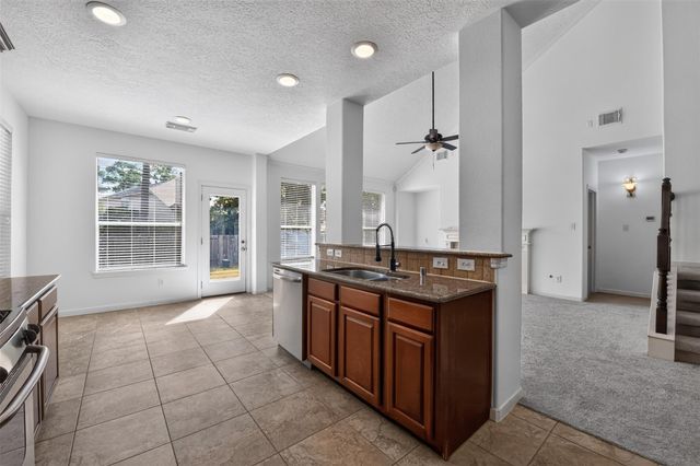 3 W Archwyck Circle, The Woodlands, TX 77382